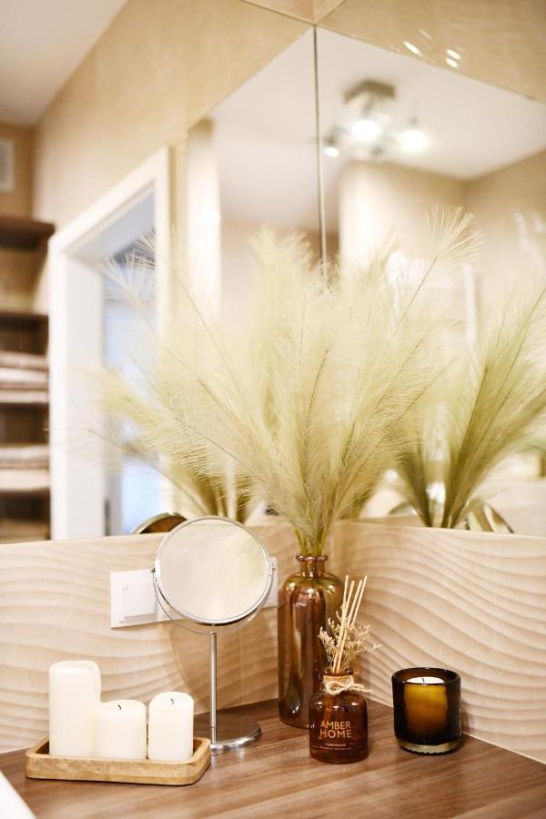 Ciekawe Miejsce B Apartment โควอบเซก ภายนอก รูปภาพ