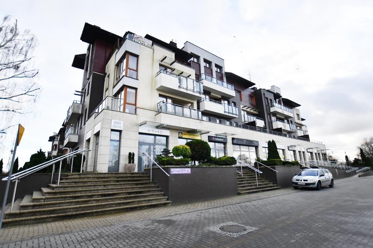 Ciekawe Miejsce B Apartment โควอบเซก ภายนอก รูปภาพ